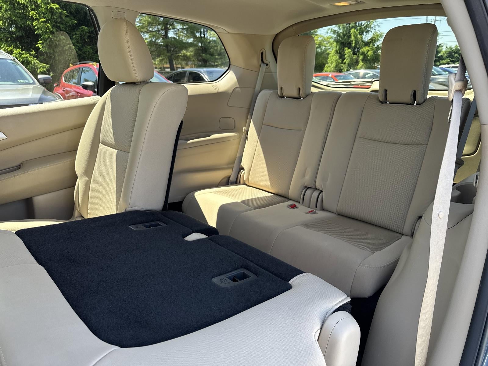 2017 Nissan Pathfinder 4x4 SV