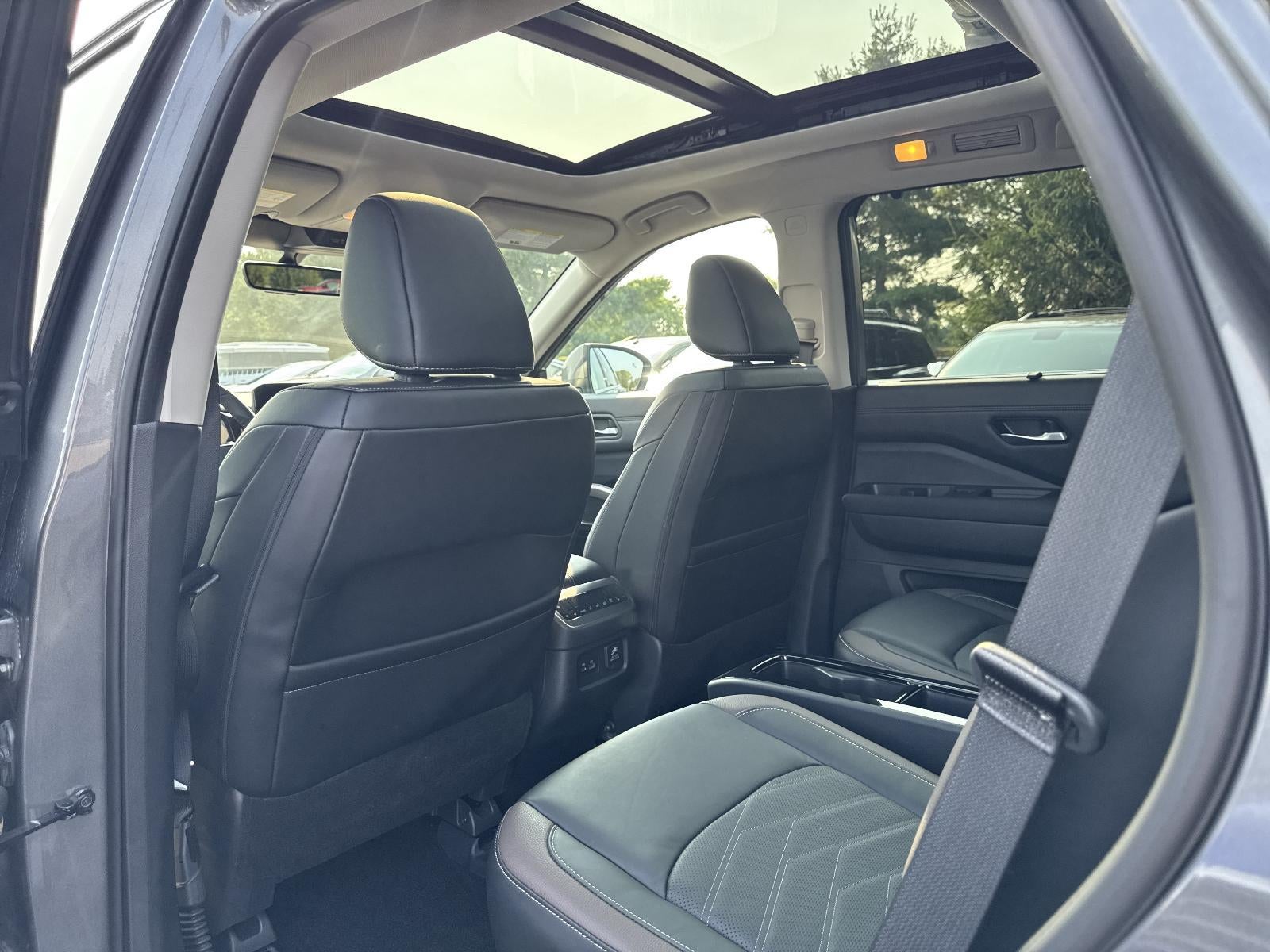 2024 Nissan Pathfinder Platinum 4WD