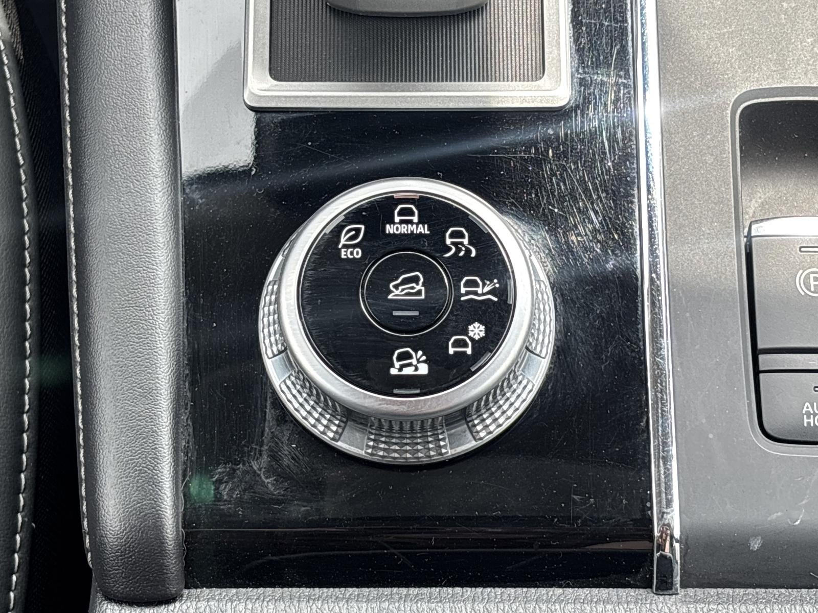 2022 Mitsubishi Outlander Black Edition S-AWC