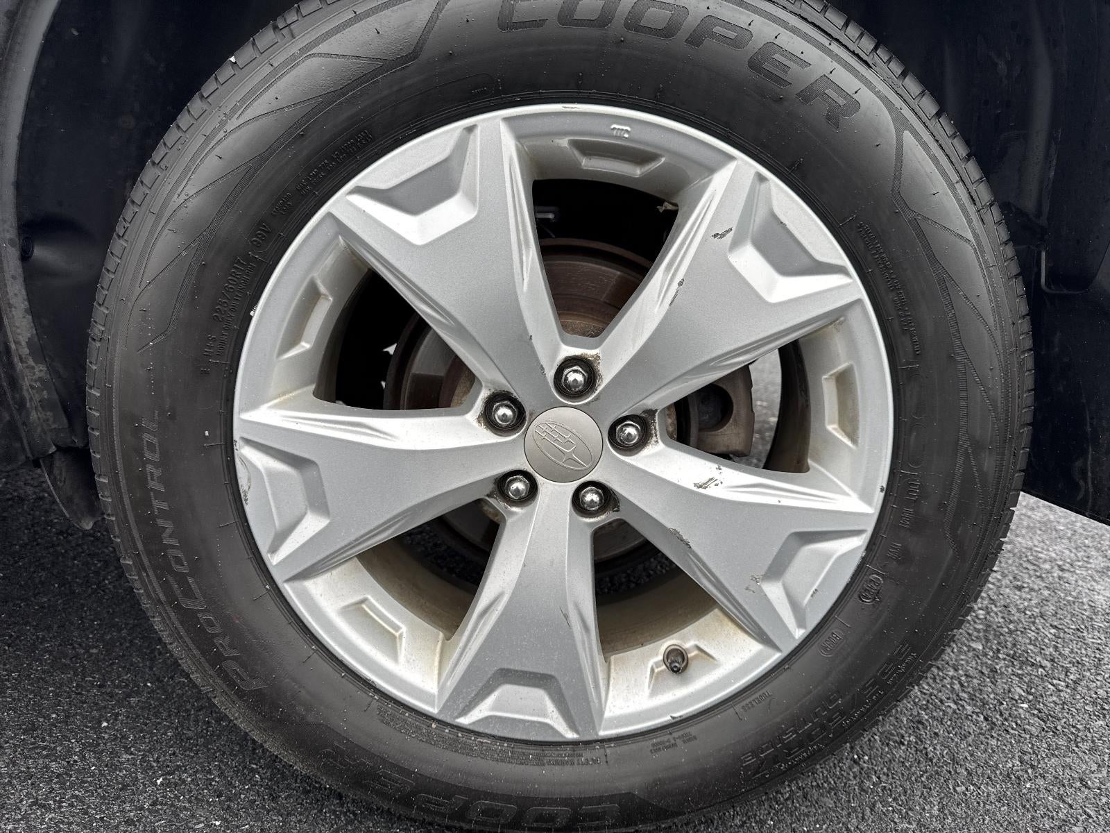 2015 Subaru Forester 2.5i Premium CVT