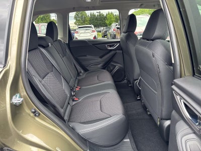 2024 Subaru Forester Premium AWD