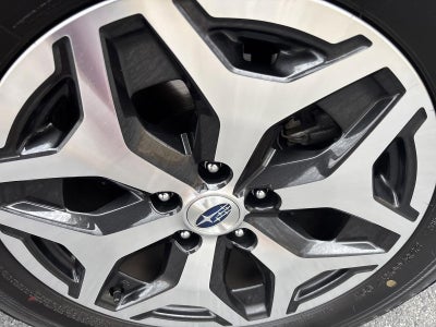 2024 Subaru Forester Premium AWD