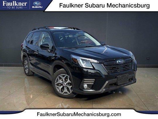 2023 Subaru Forester Premium CVT
