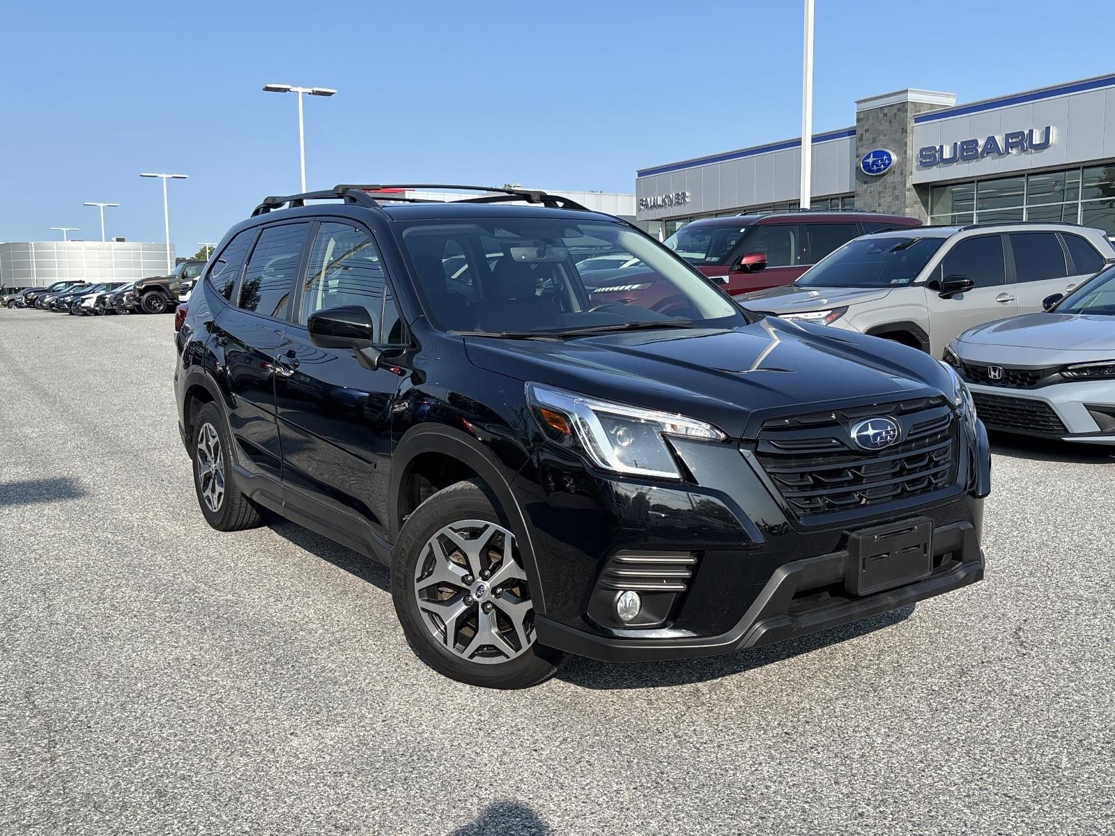2023 Subaru Forester Premium CVT