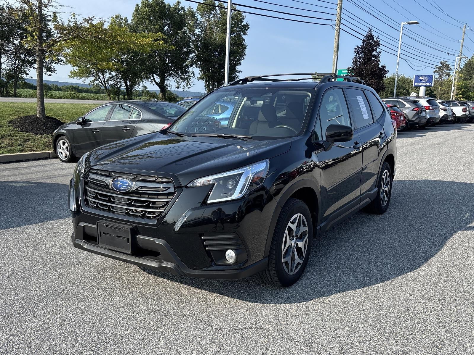2023 Subaru Forester Premium CVT