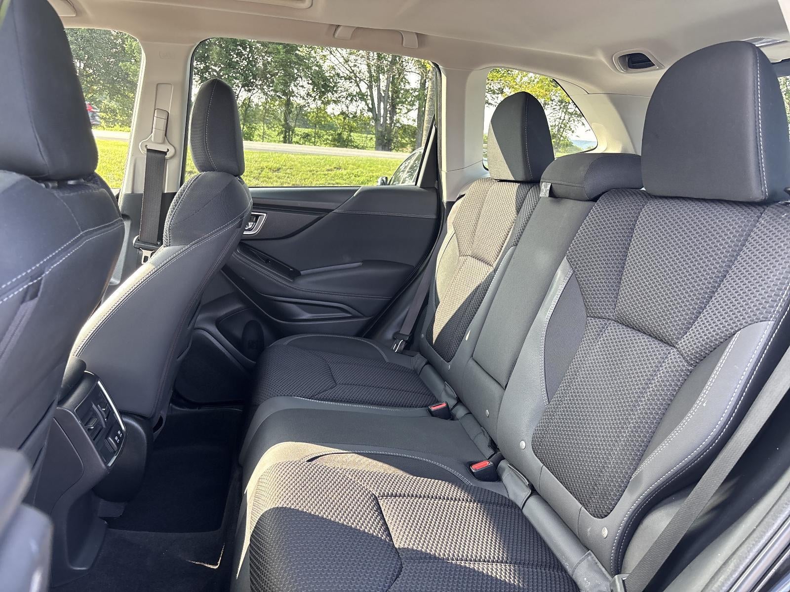2023 Subaru Forester Premium CVT