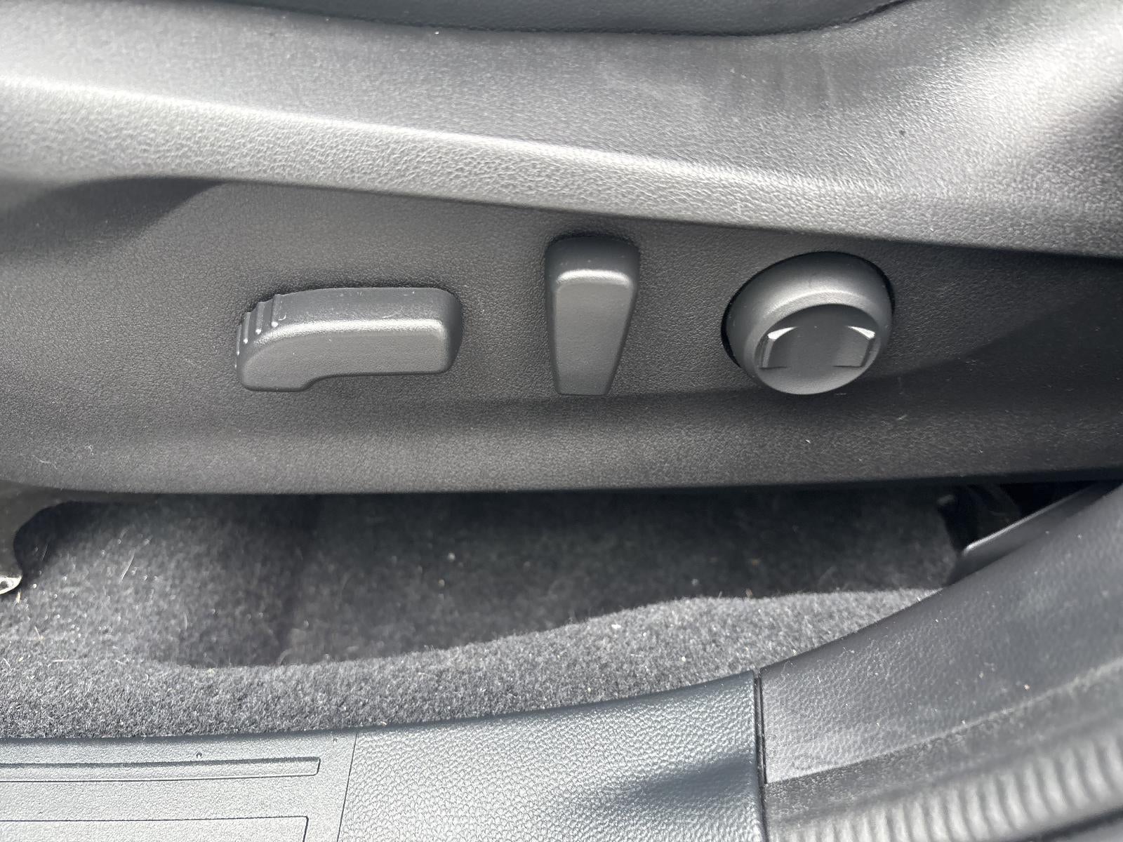 2022 Subaru Forester Limited CVT