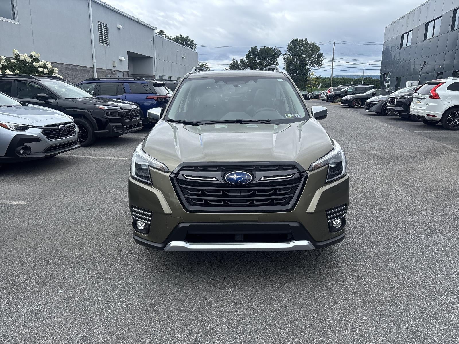 2023 Subaru Forester Touring CVT