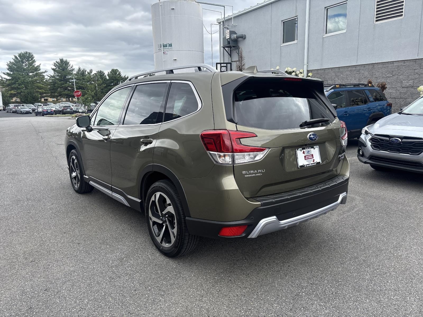 2023 Subaru Forester Touring CVT