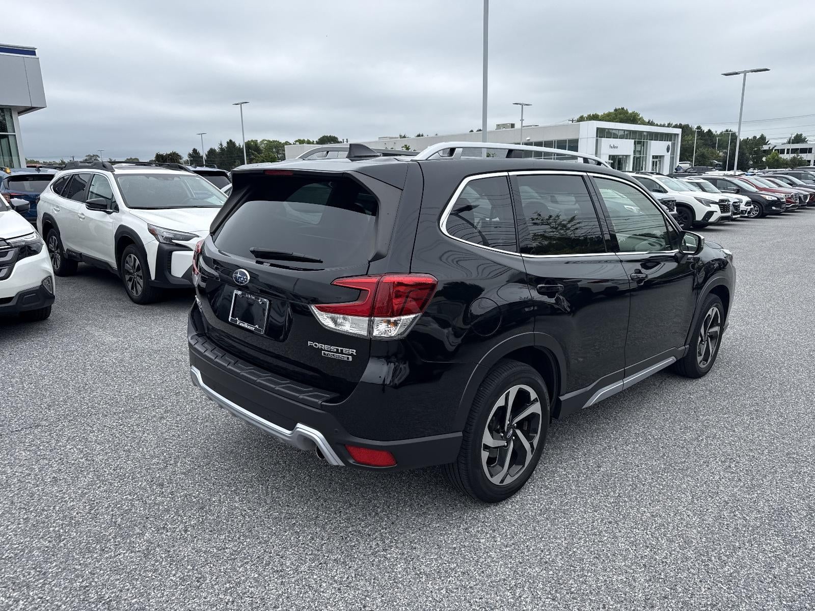 2023 Subaru Forester Touring CVT