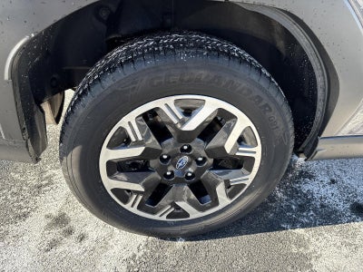 2025 Subaru Forester AWD