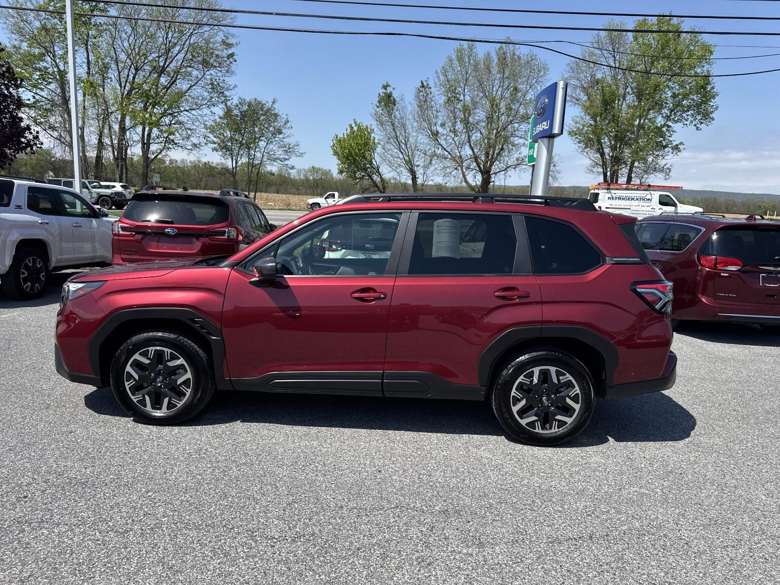 2025 Subaru Forester Premium AWD