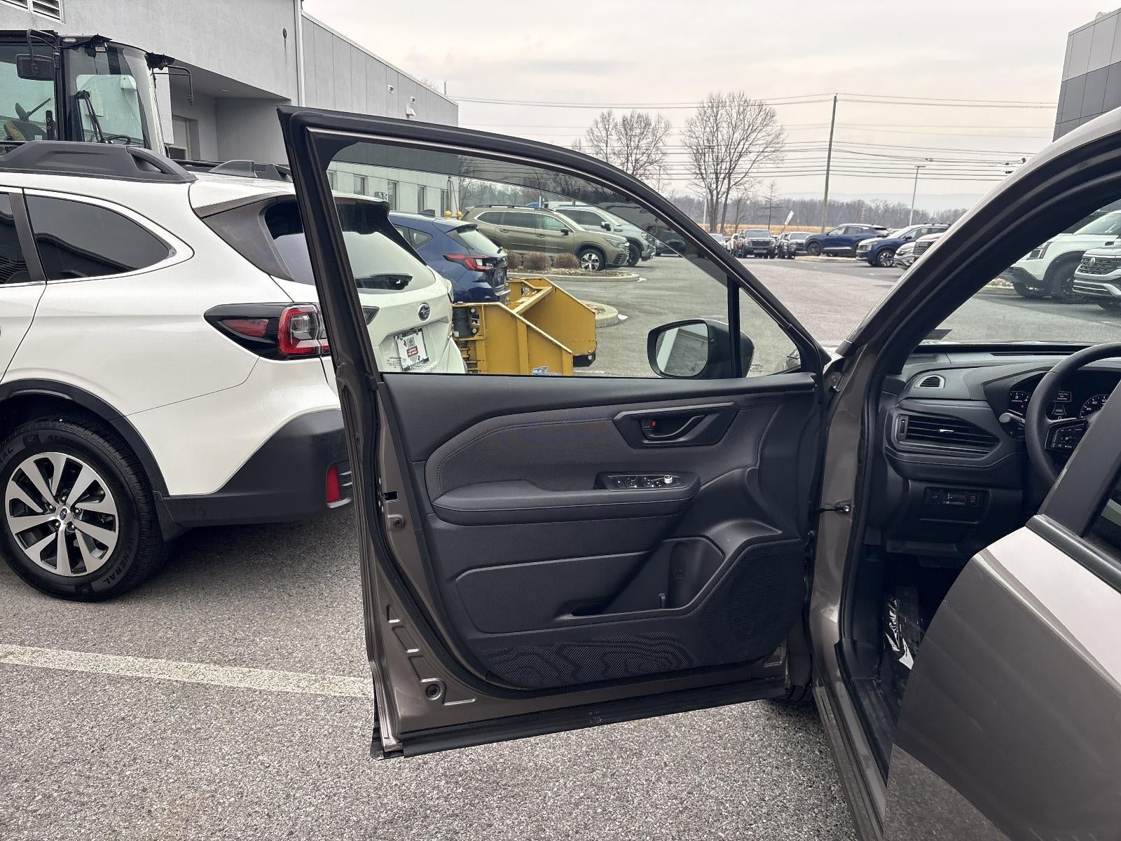 2025 Subaru Forester Premium AWD