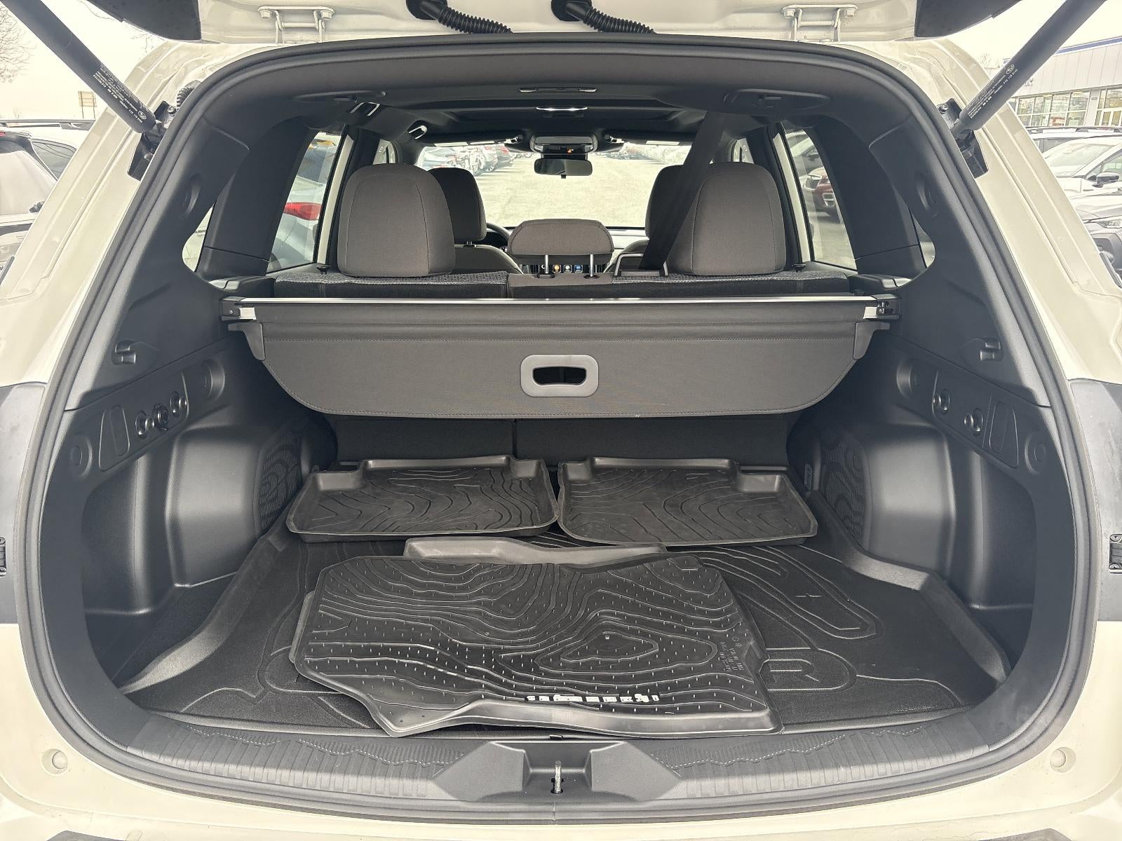 2025 Subaru Forester Premium AWD