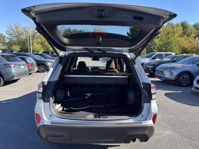 2025 Subaru Forester Touring Hybrid AWD