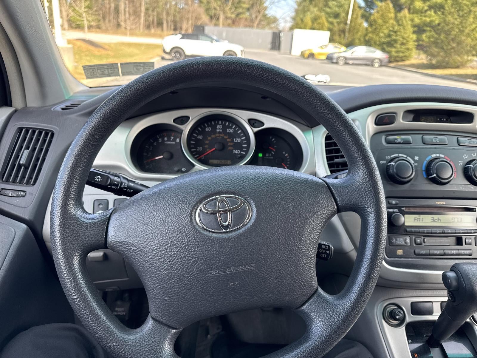 2004 Toyota Highlander V6