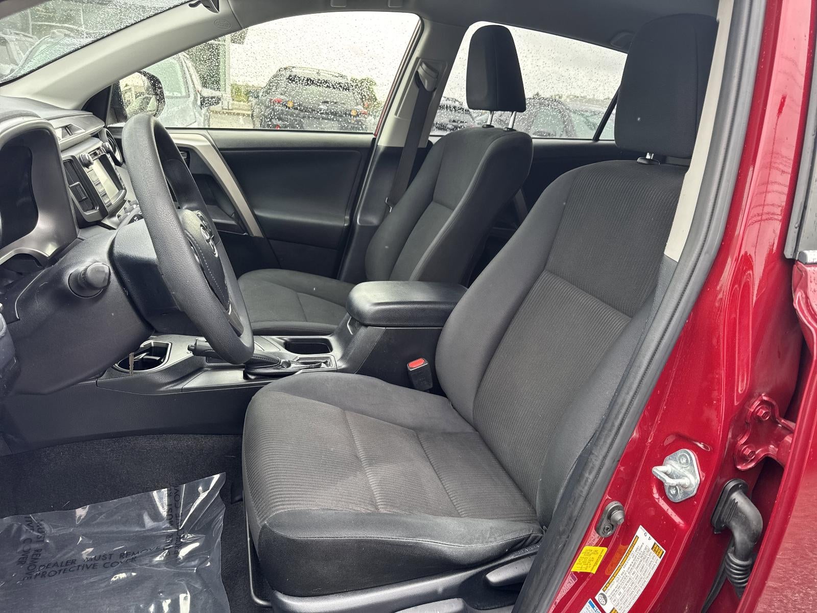 2018 Toyota RAV4 LE AWD (Natl)
