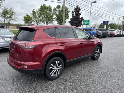 2018 Toyota RAV4 LE AWD (Natl)