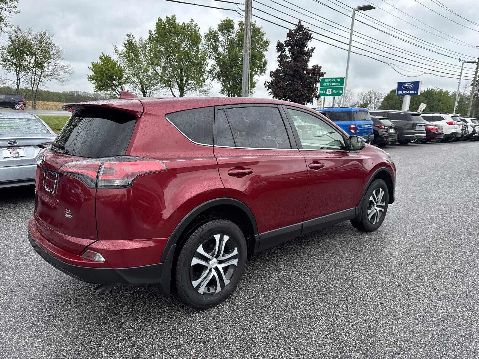 2018 Toyota RAV4 LE AWD (Natl)