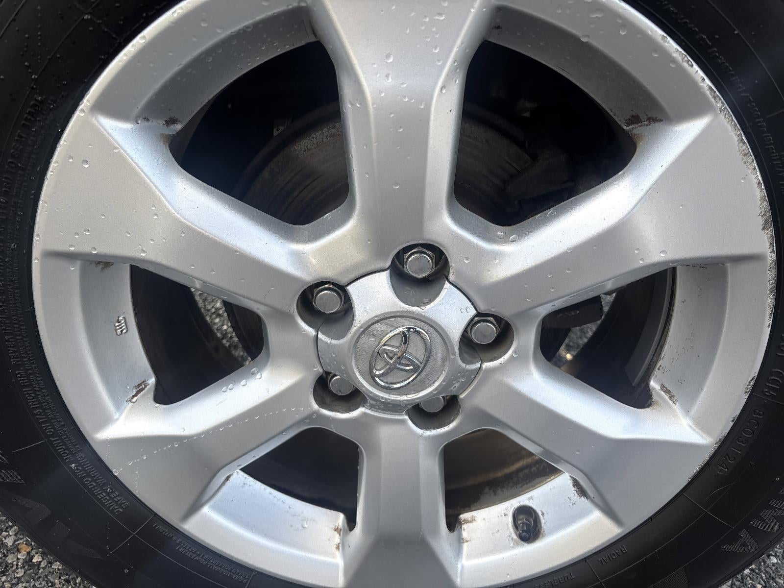 2010 Toyota RAV4 FWD 4dr 4-cyl 4-Spd AT Ltd (Natl)