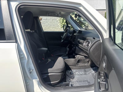 2023 Jeep Renegade Latitude 4x4
