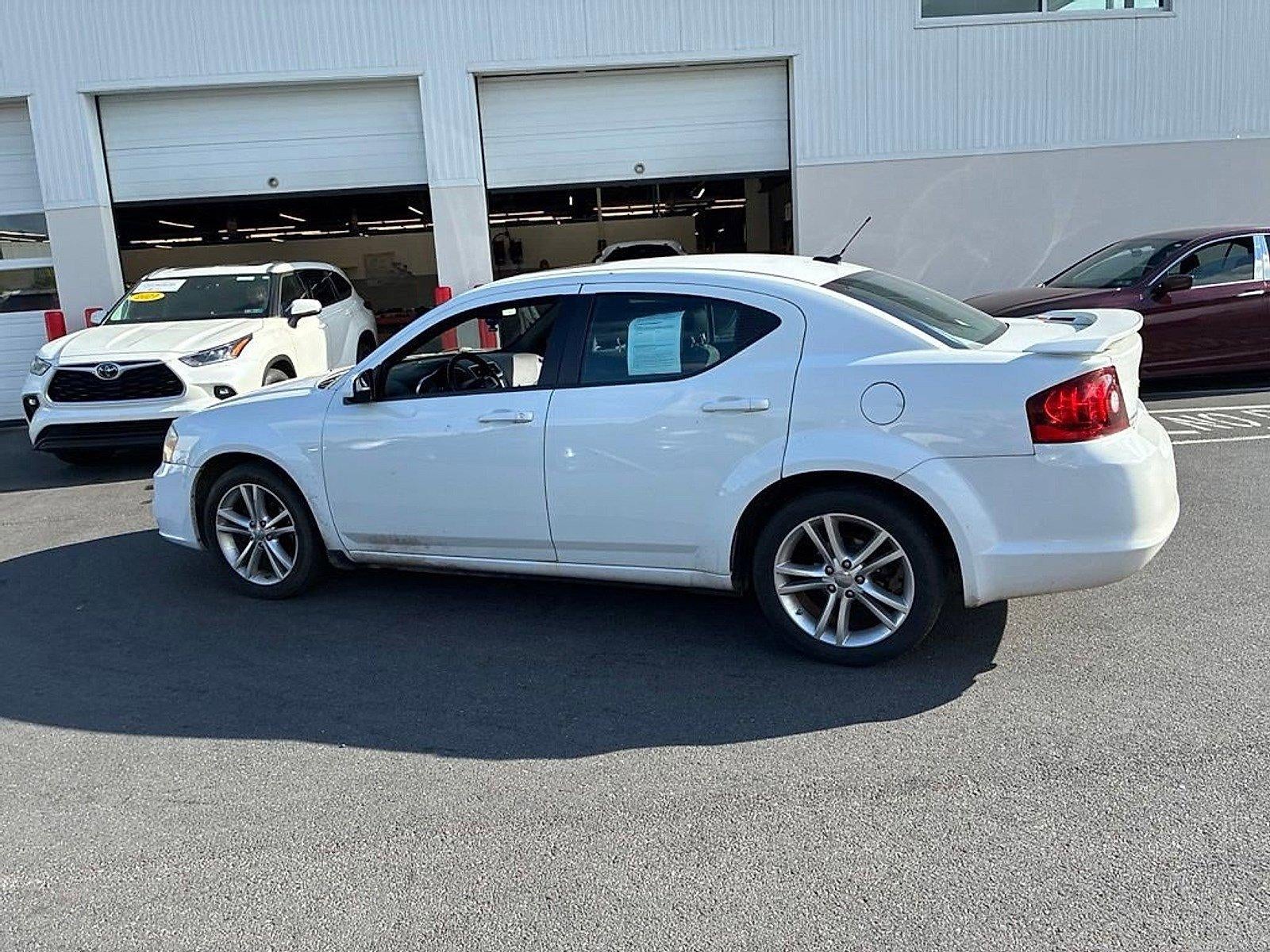 2012 Dodge Avenger 4dr Sdn SXT Plus
