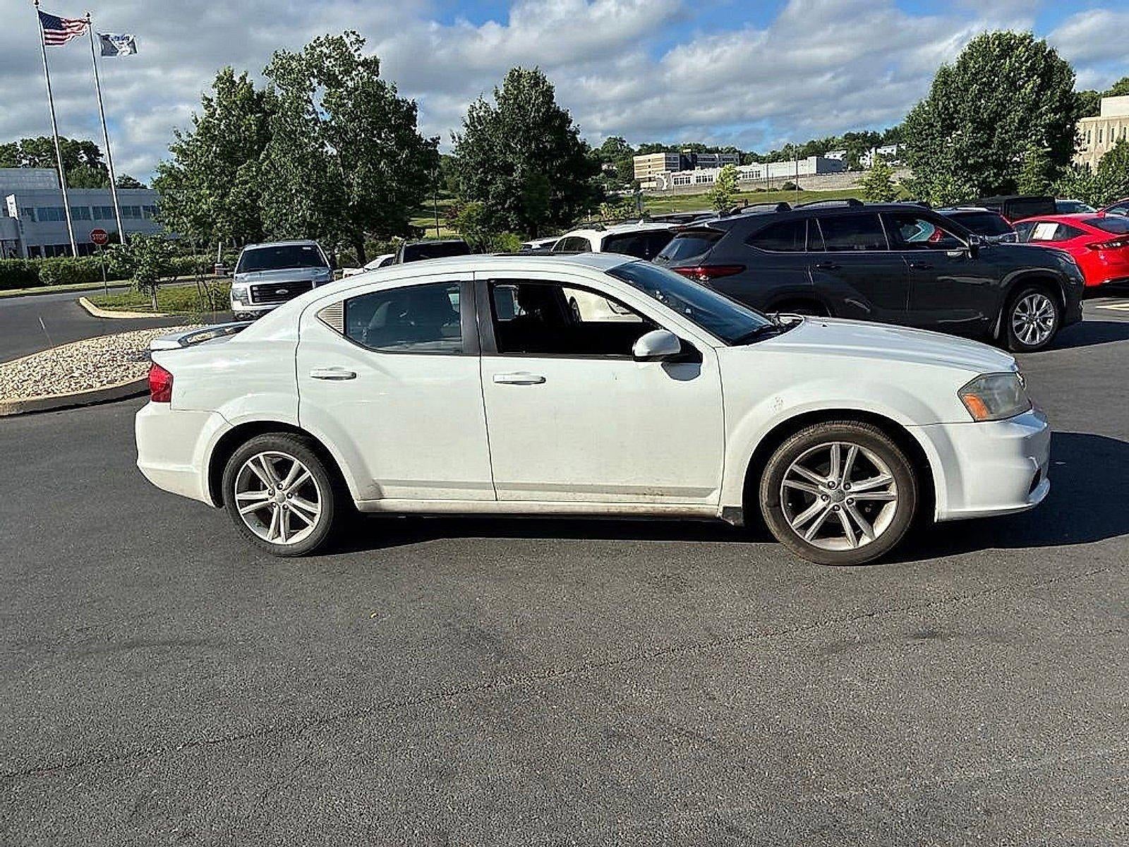 2012 Dodge Avenger 4dr Sdn SXT Plus