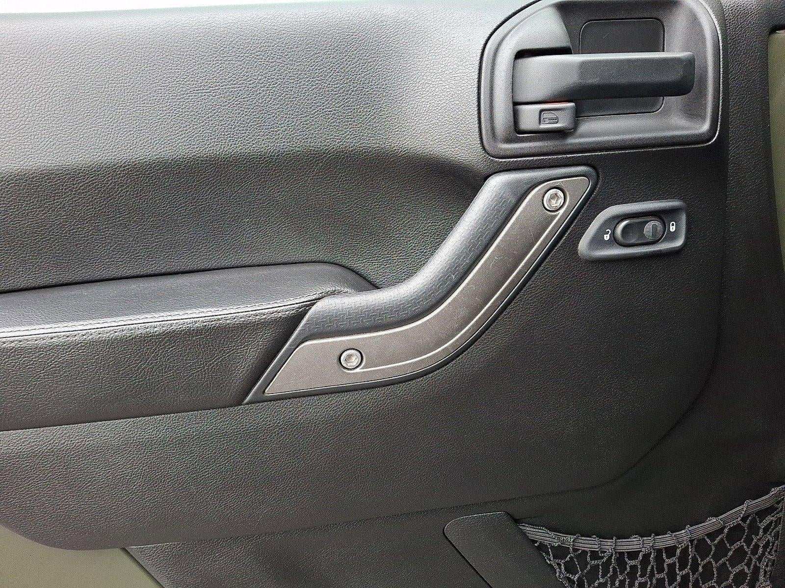 2016 Jeep Wrangler Unlimited 4WD 4dr Black Bear *Ltd Avail*