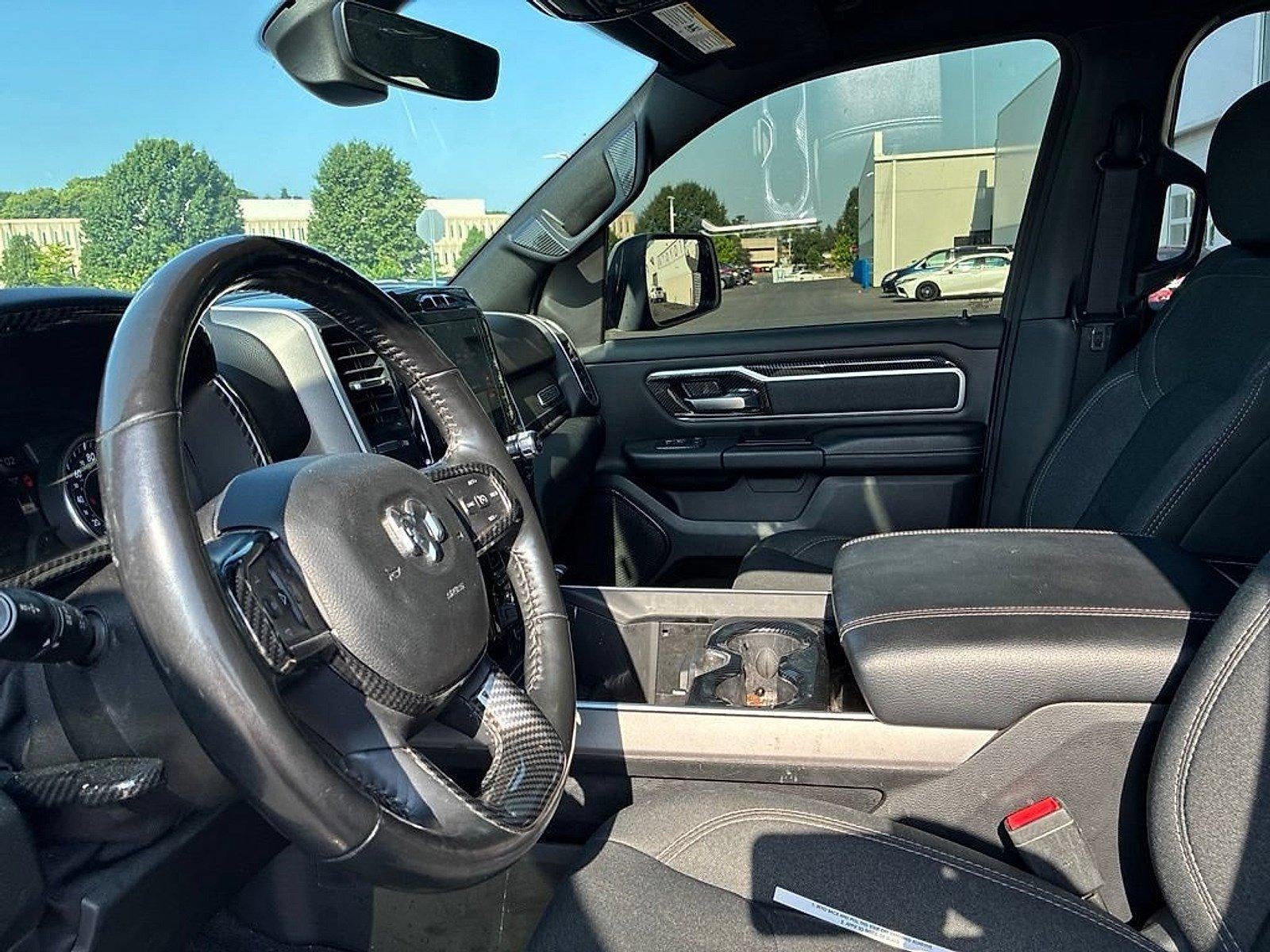 2020 RAM 1500 Big Horn 4x4 Crew Cab 5'7" Box