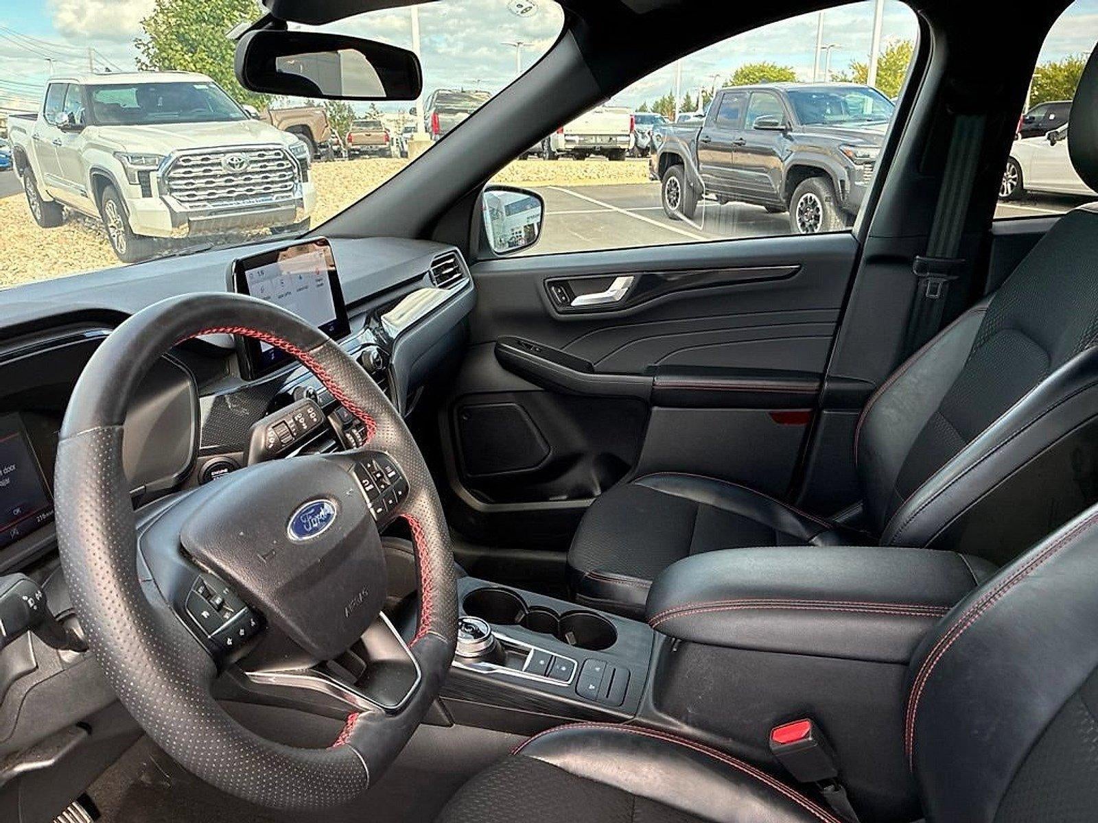 2025 Ford Escape ST-Line Select AWD