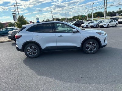 2025 Ford Escape ST-Line Select AWD
