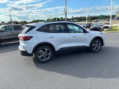 2025 Ford Escape ST-Line Select AWD