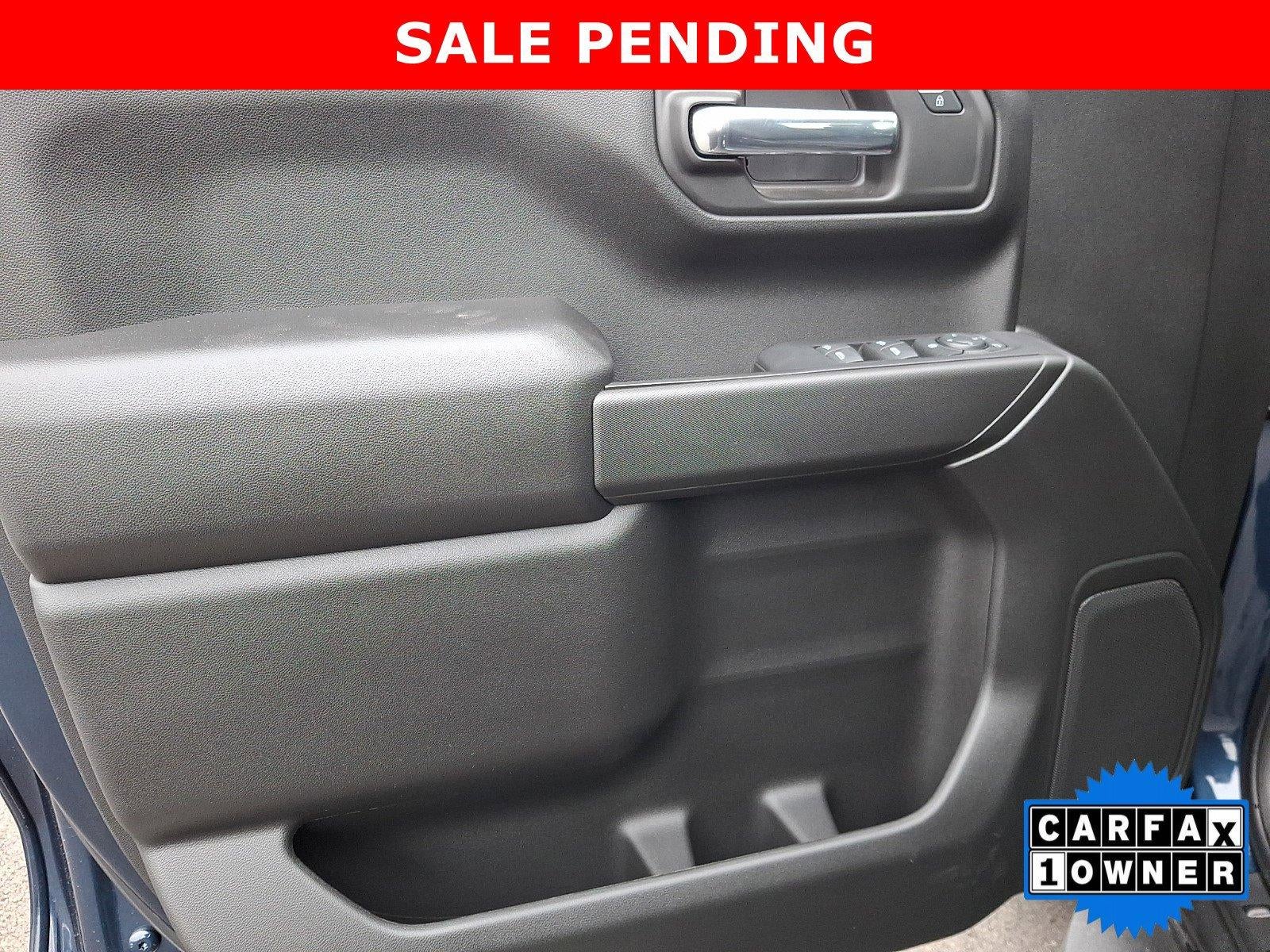 2022 Chevrolet Silverado 1500 Crew Cab Short Box 4-Wheel Drive Custom