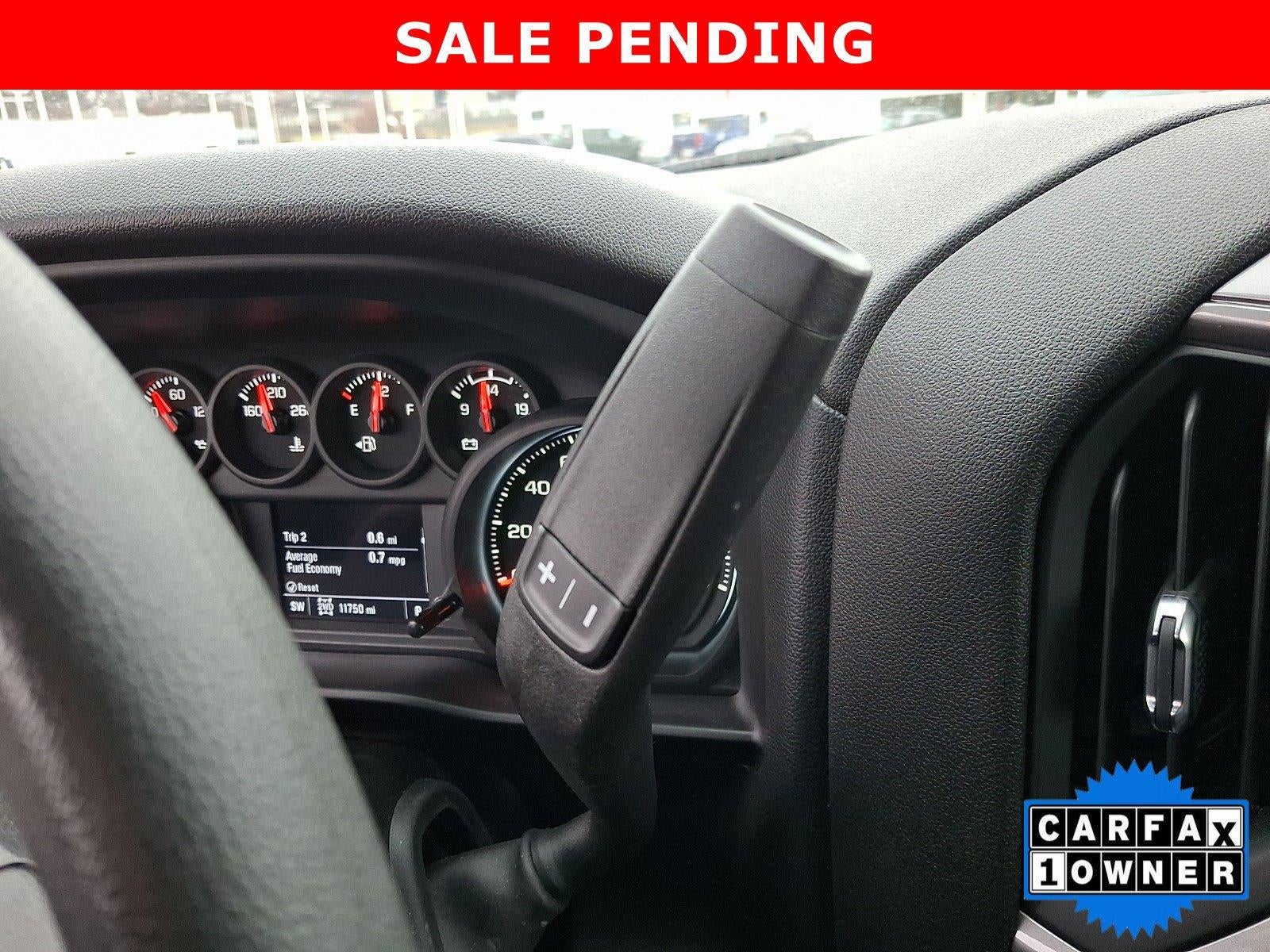 2022 Chevrolet Silverado 1500 Crew Cab Short Box 4-Wheel Drive Custom