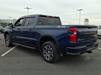 2022 Chevrolet Silverado 1500 Crew Cab Short Box 4-Wheel Drive Custom