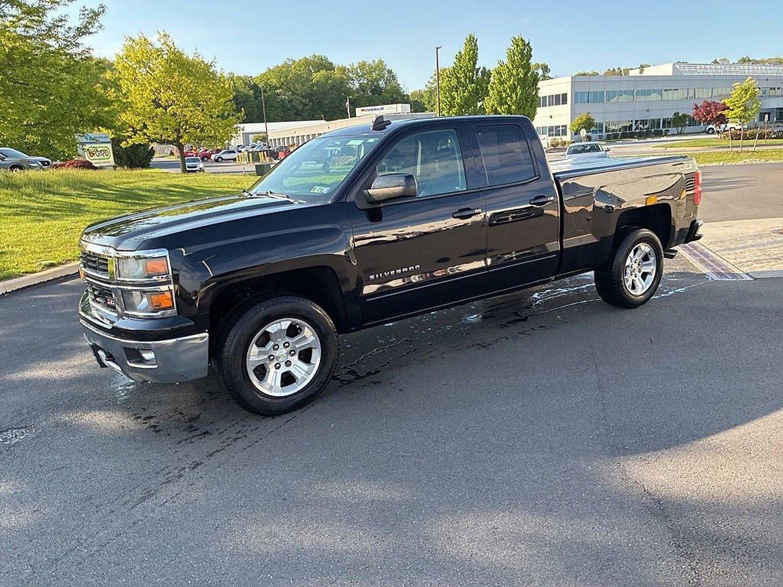 2015 Chevrolet Silverado 1500 Double Cab Standard Box 4-Wheel Drive LT Z71
