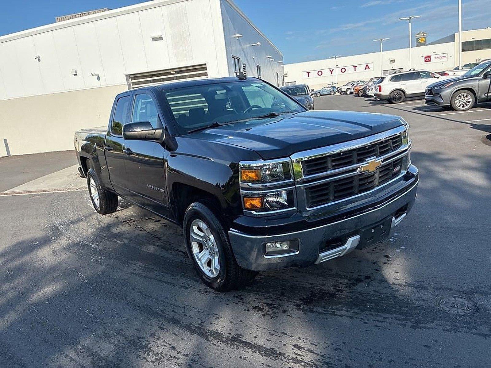 2015 Chevrolet Silverado 1500 Double Cab Standard Box 4-Wheel Drive LT Z71
