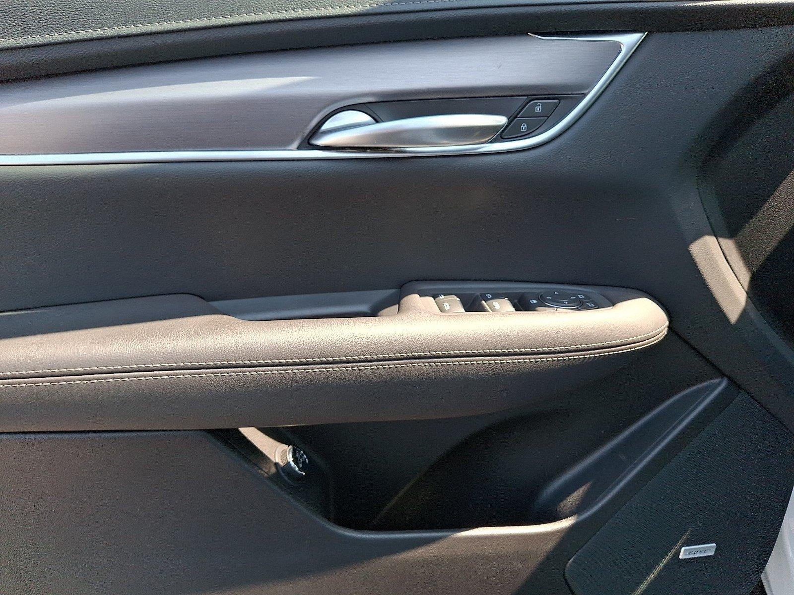 2023 Cadillac XT5 AWD 4dr Luxury