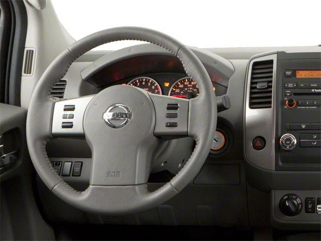 2010 Nissan Frontier 4WD Crew Cab SWB Auto LE