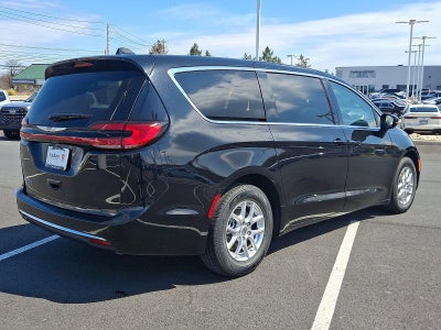 2024 Chrysler Pacifica Touring L FWD