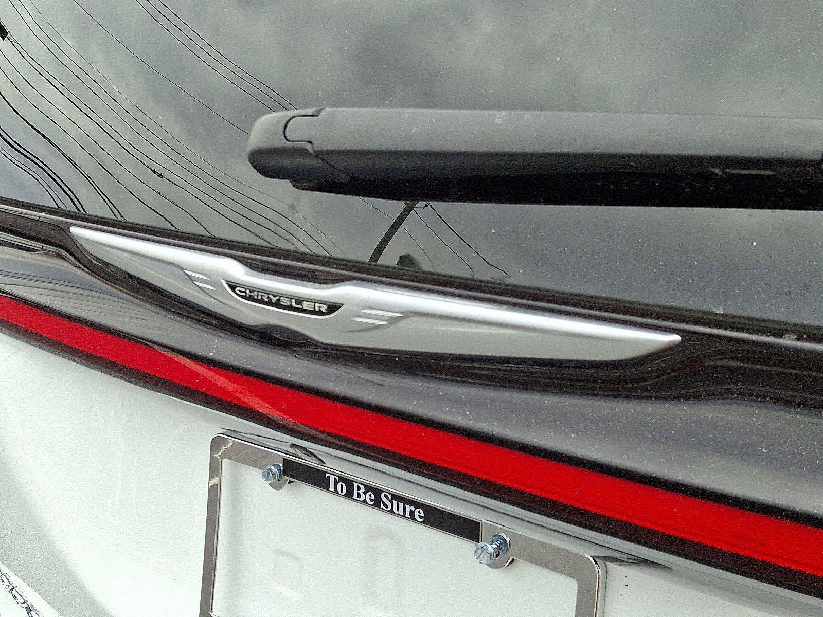 2024 Chrysler Pacifica Touring L FWD