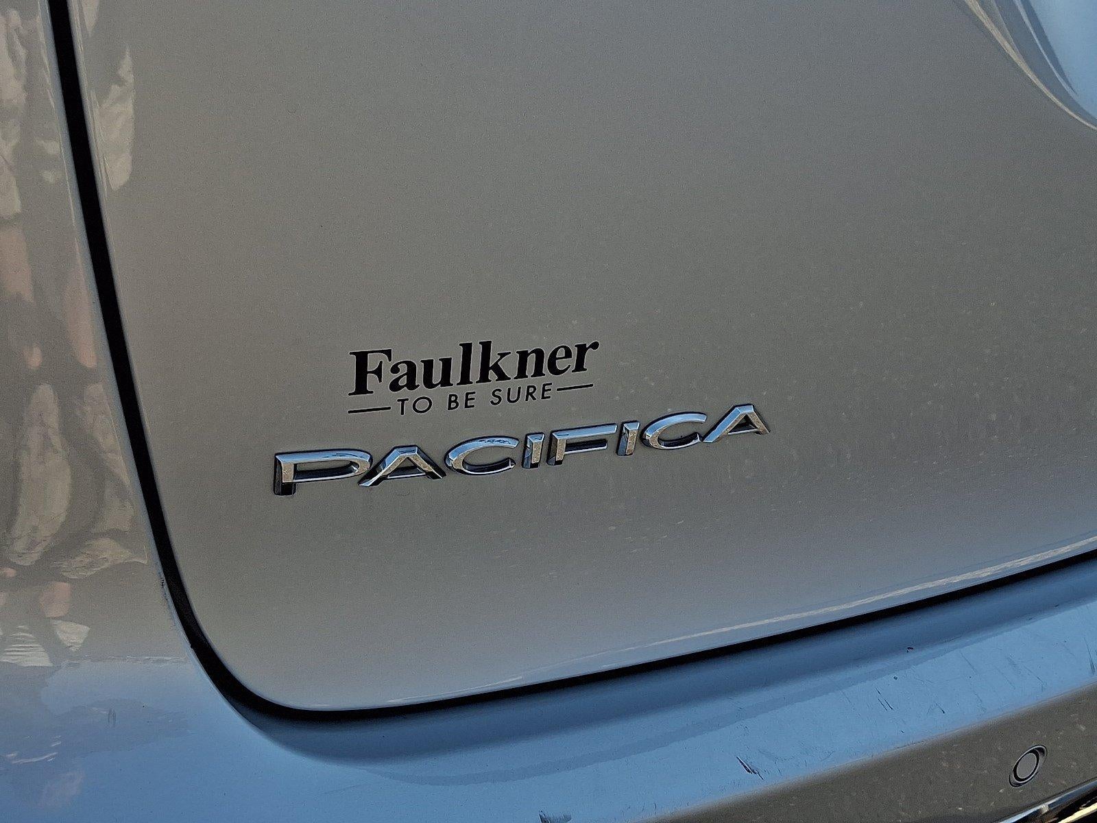 2024 Chrysler Pacifica Touring L FWD