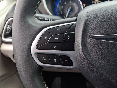 2024 Chrysler Pacifica Touring L FWD