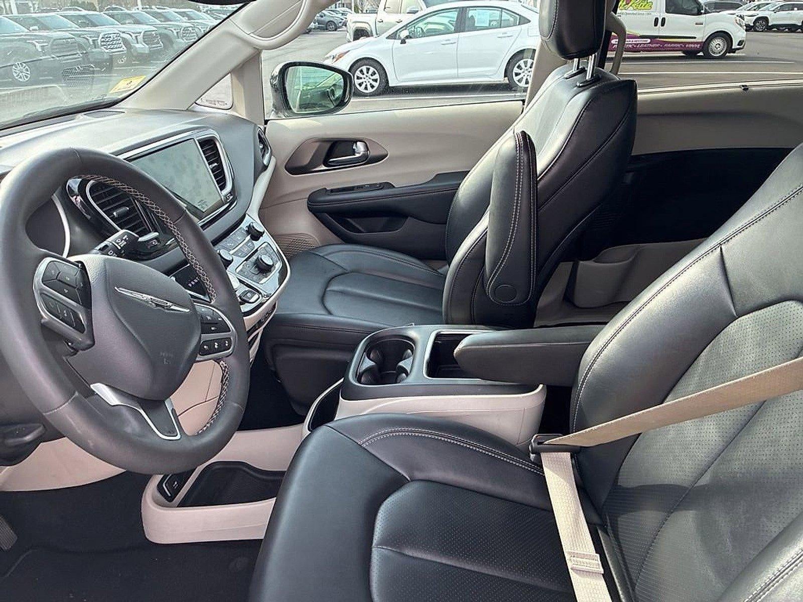 2024 Chrysler Pacifica Touring L FWD