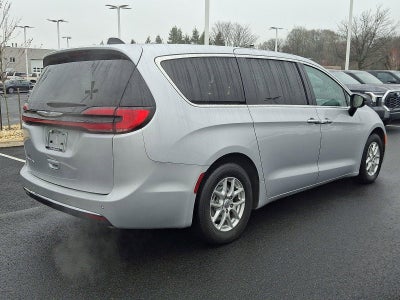2024 Chrysler Pacifica Touring L FWD