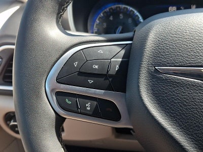 2024 Chrysler Pacifica Touring L FWD