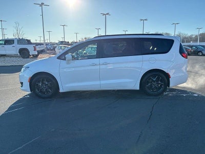 2018 Chrysler Pacifica Touring L Plus FWD