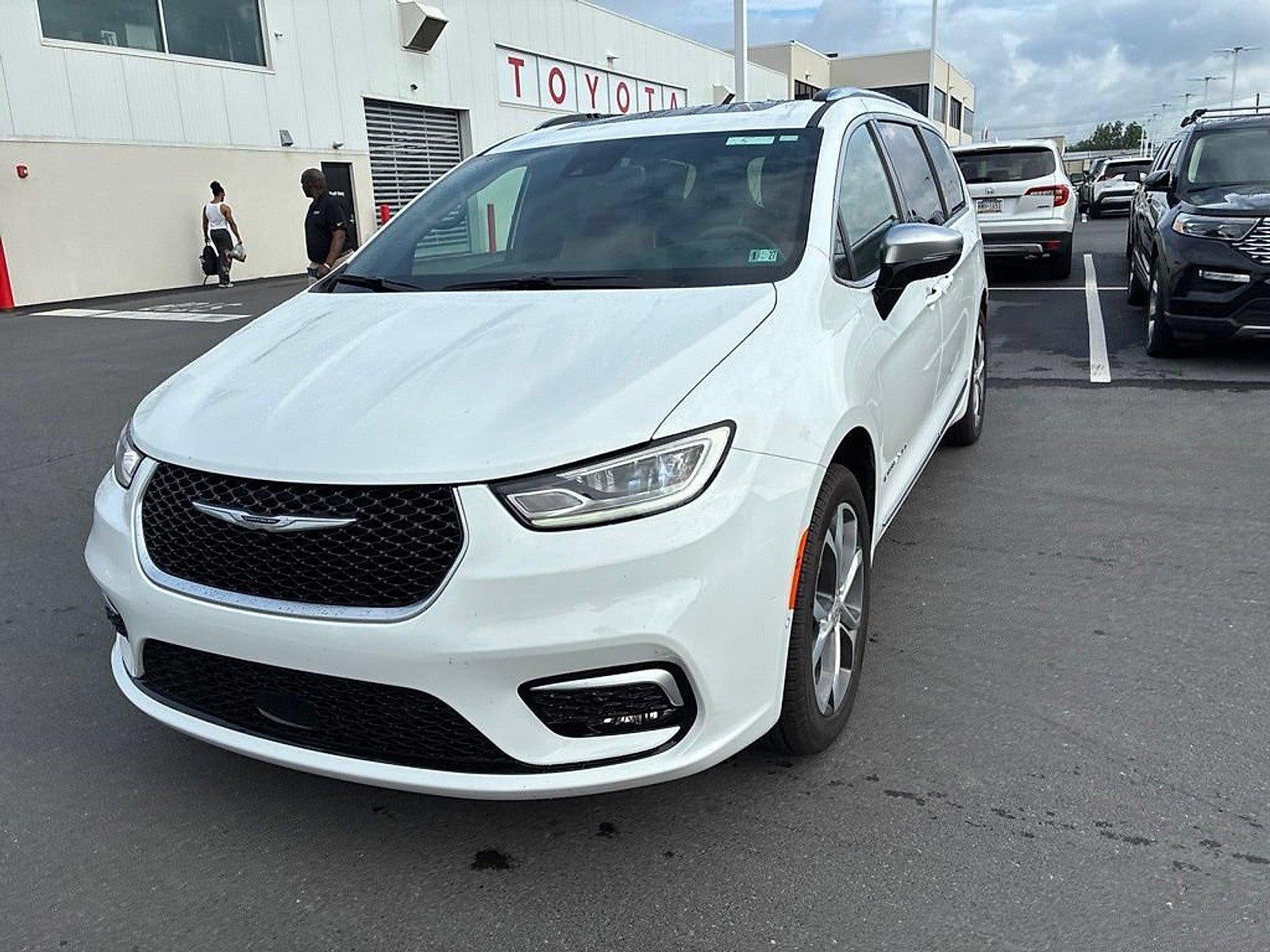2026 Chrysler Pacifica Pinnacle AWD