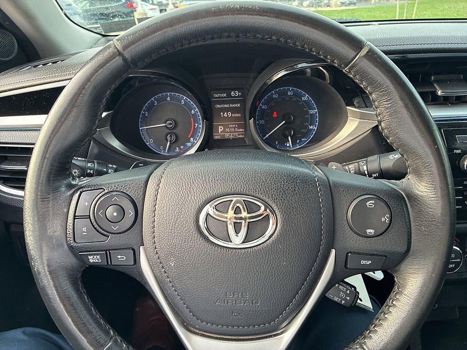 2016 Toyota Corolla 4dr Sdn Man L (Natl)