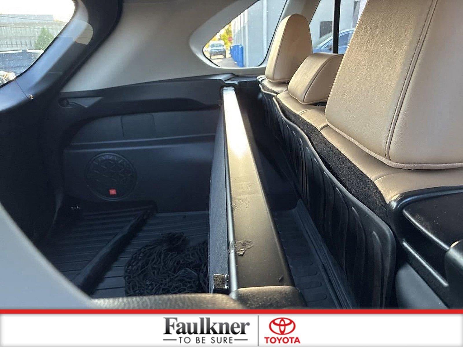 2022 Toyota RAV4 XLE Premium AWD (Natl)